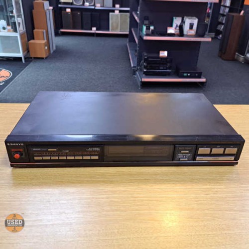 Tuner FM Sanyo JT 760L
